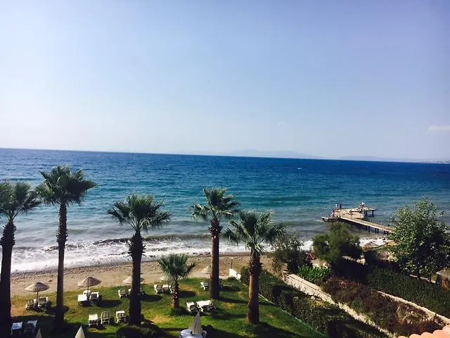 Art Beach Hotel Guzelcamlı