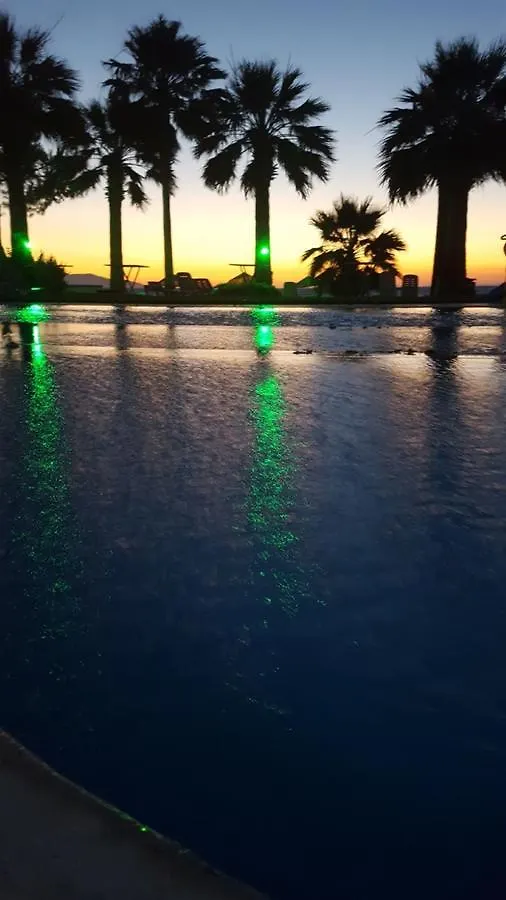 Art Beach Hotel Guzelcamlı