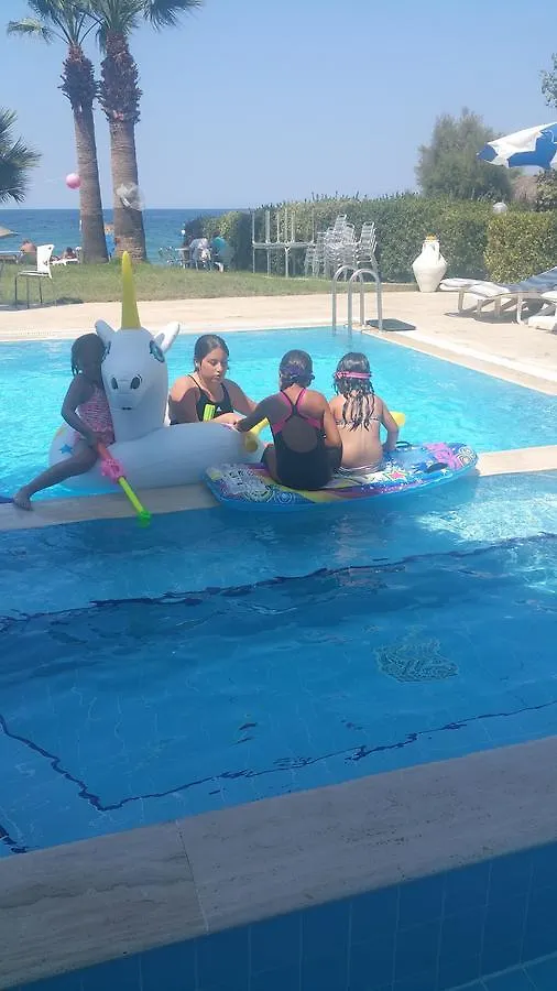Guzelcamlı Art Beach Hotel 0*,