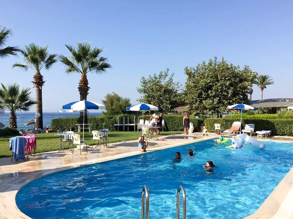 Art Beach Hotel Guzelcamlı