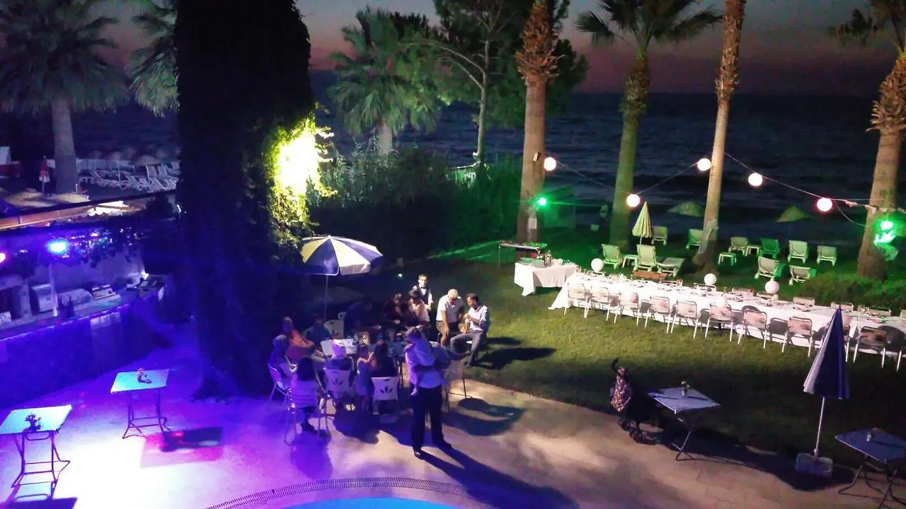Art Beach Hotel Guzelcamlı