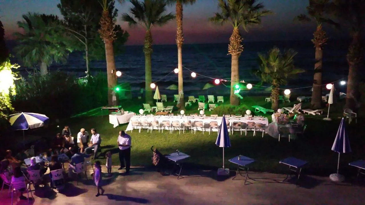 Art Beach Hotel Guzelcamlı
